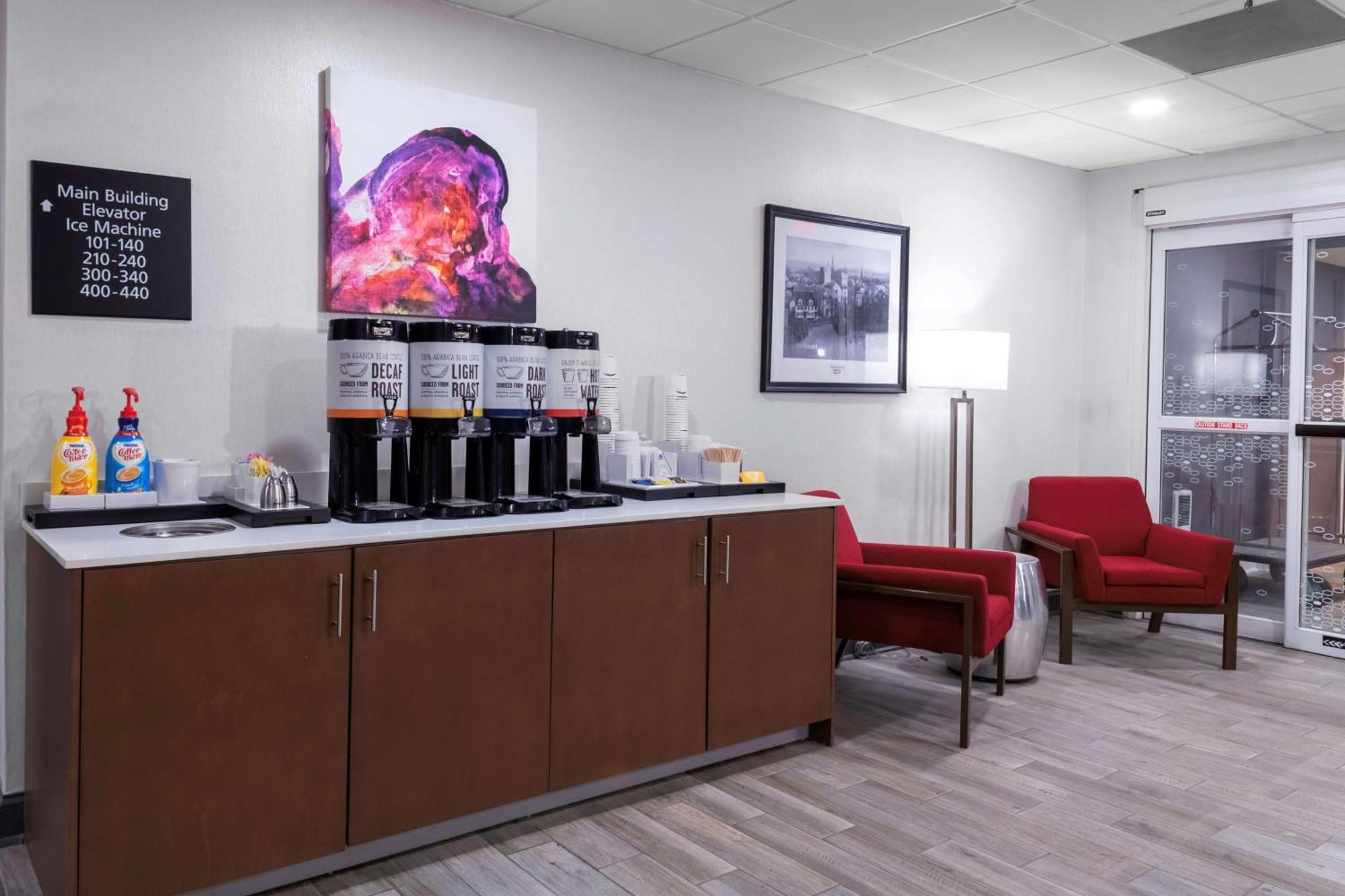 Hampton Inn By Hilton Concord/Bow Zewnętrze zdjęcie