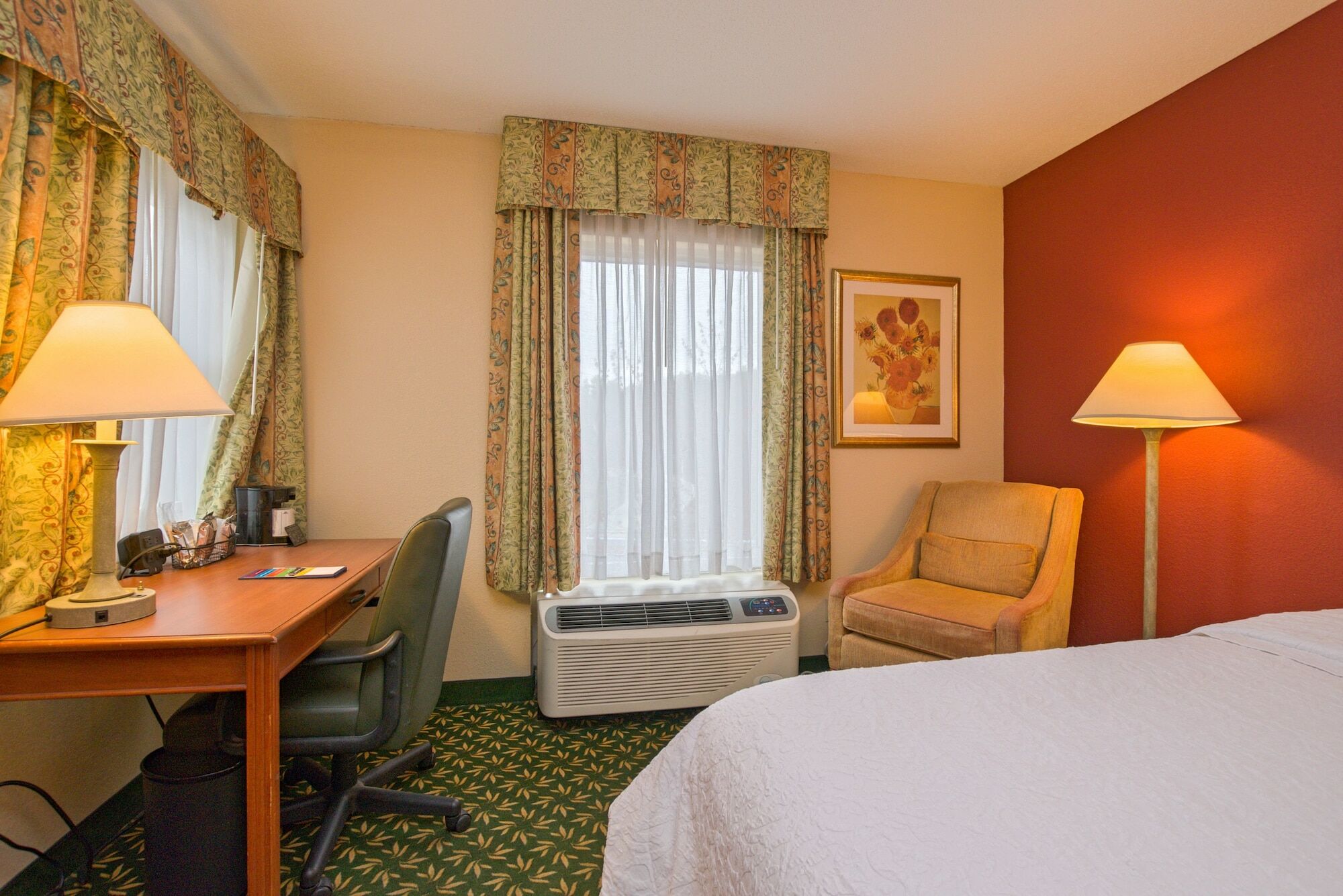 Hampton Inn By Hilton Concord/Bow Zewnętrze zdjęcie